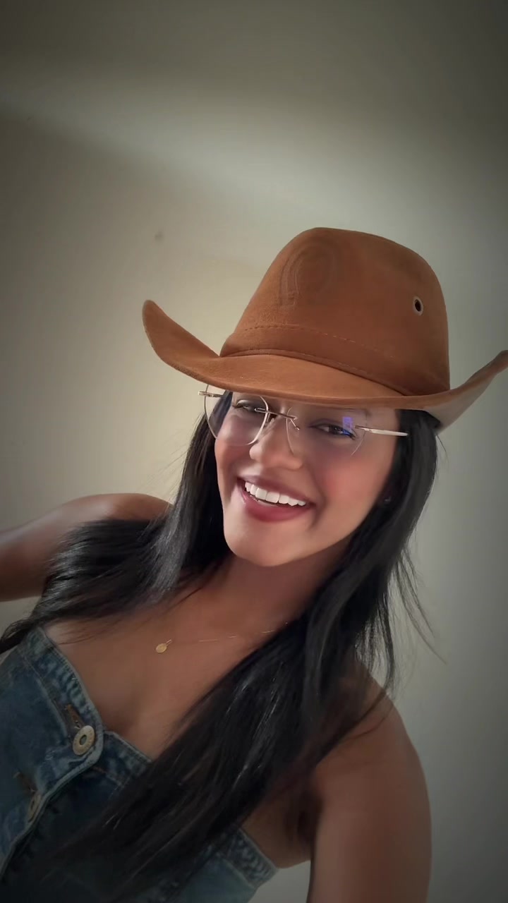 @Erika Ellem