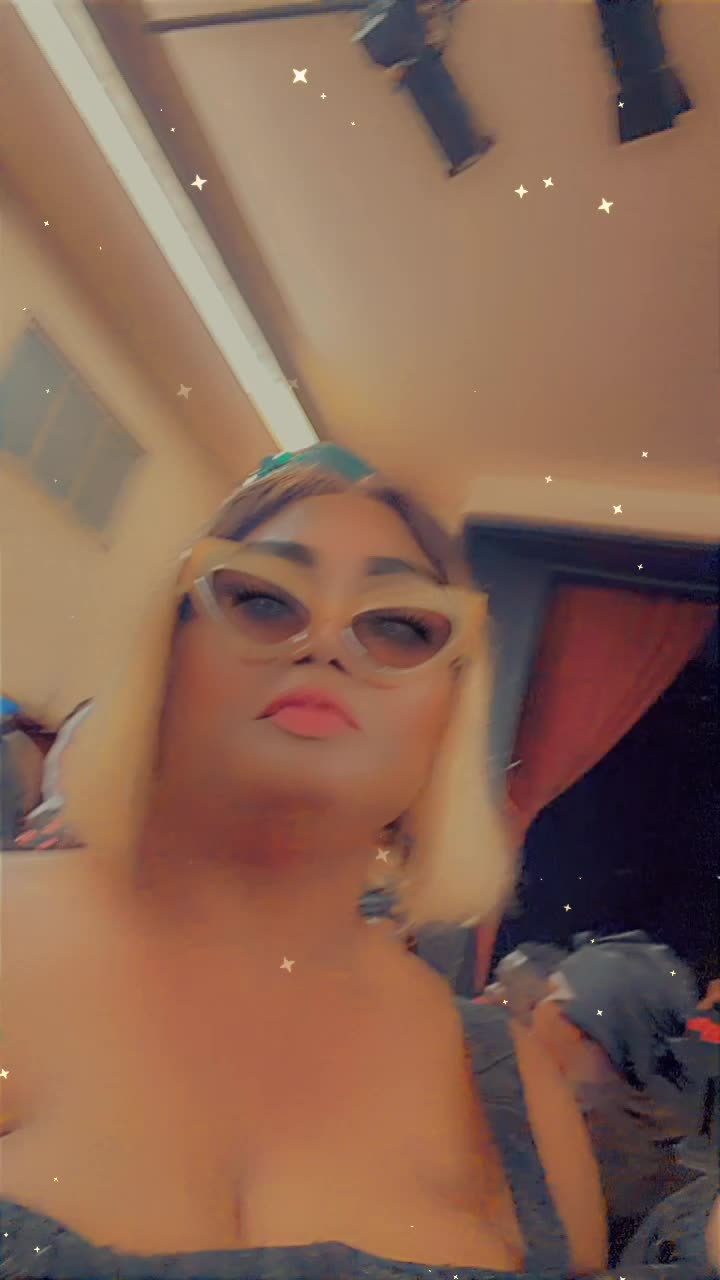 @Lady Fabulous ๐
