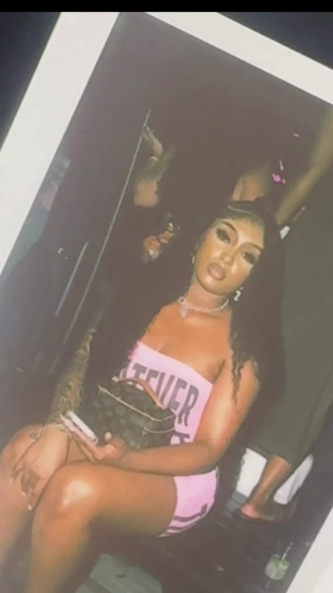@breeskii