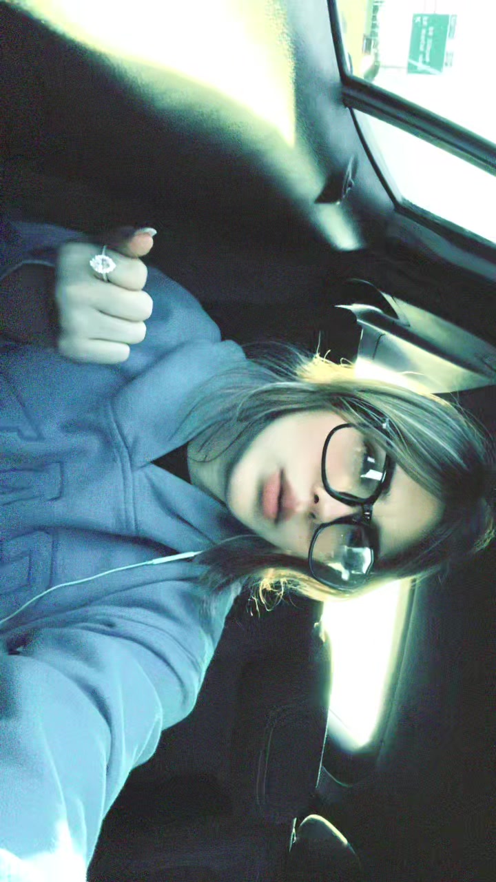 @karrawashere