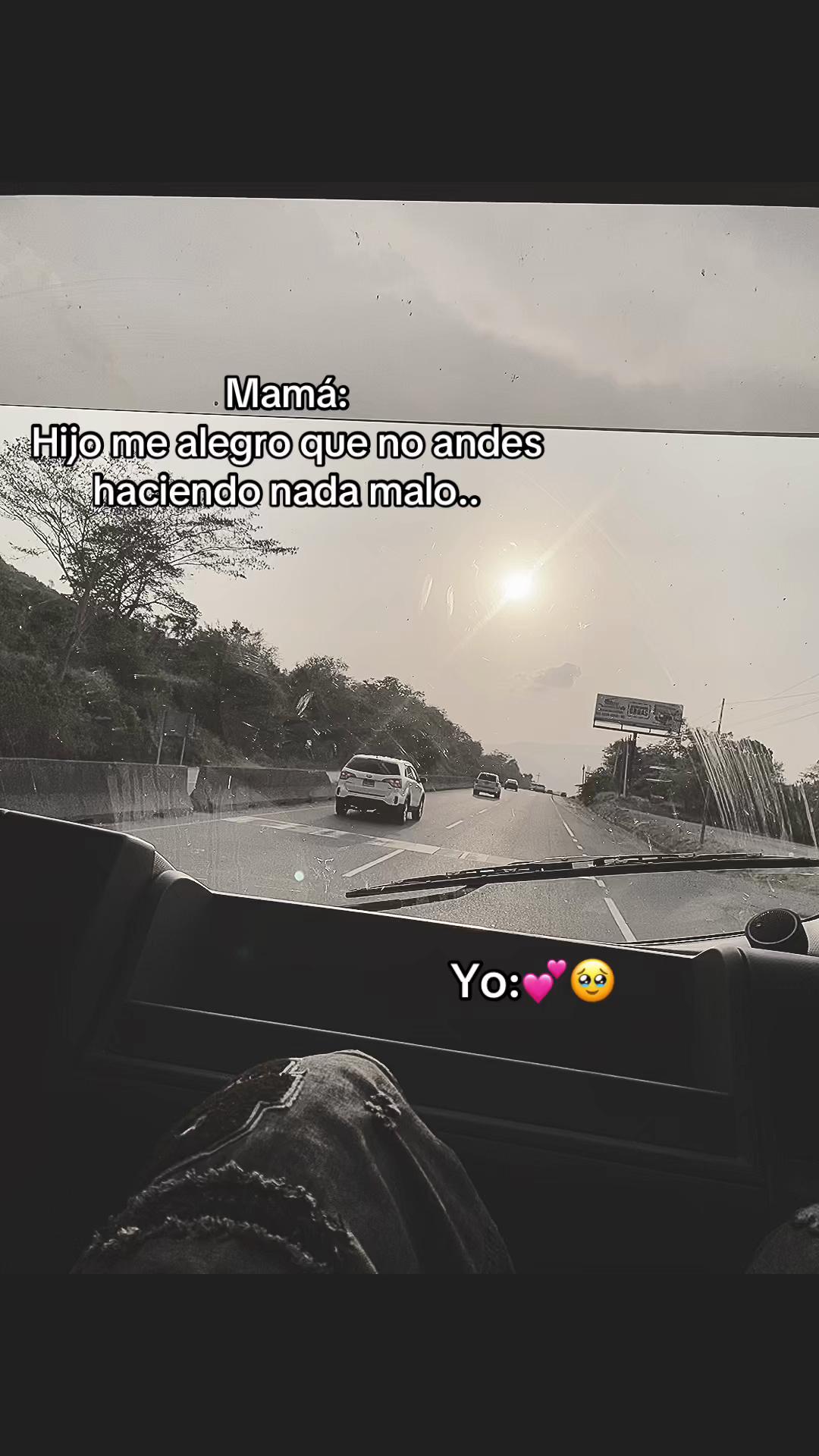@{ Dennis {🫧}