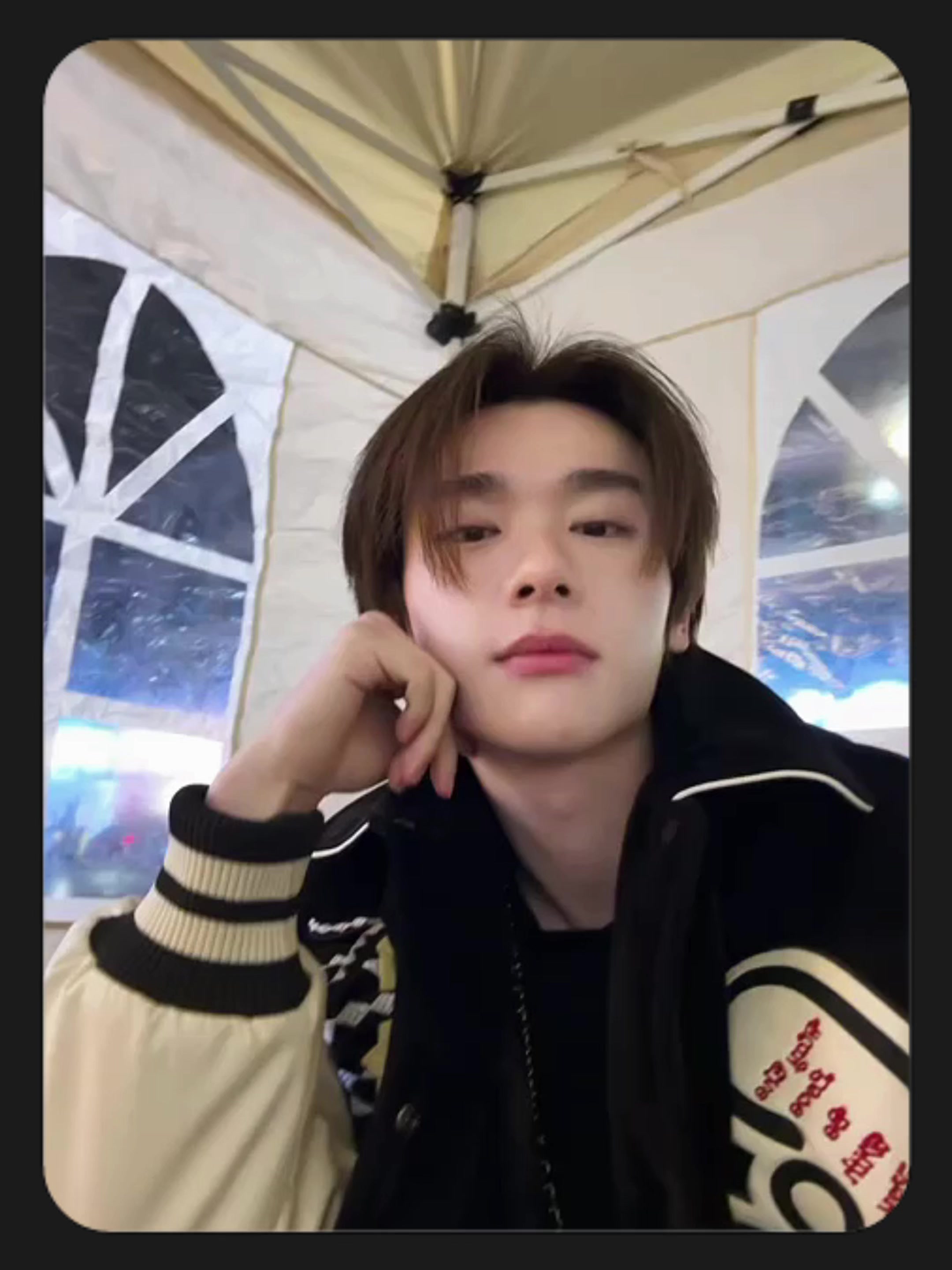 @V:⤾·˚