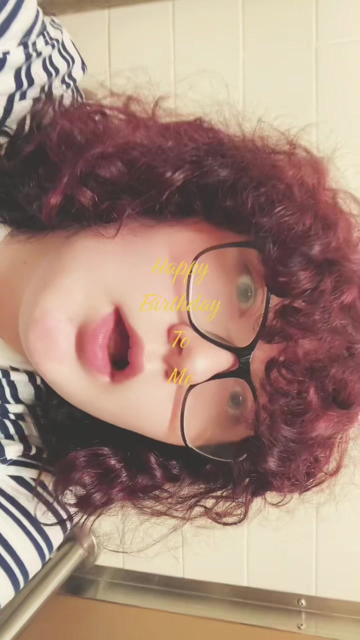@sparkles🦄🧁🪽