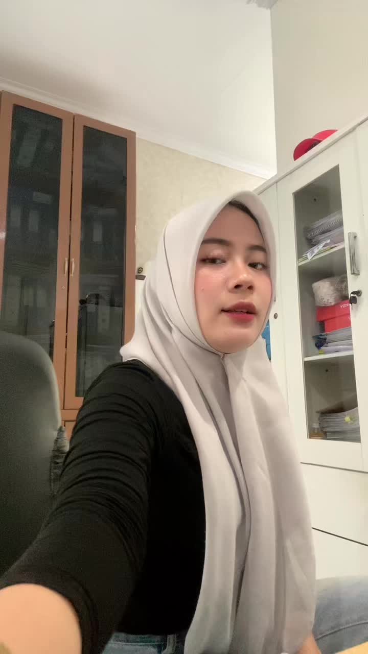 @putri sinaga
