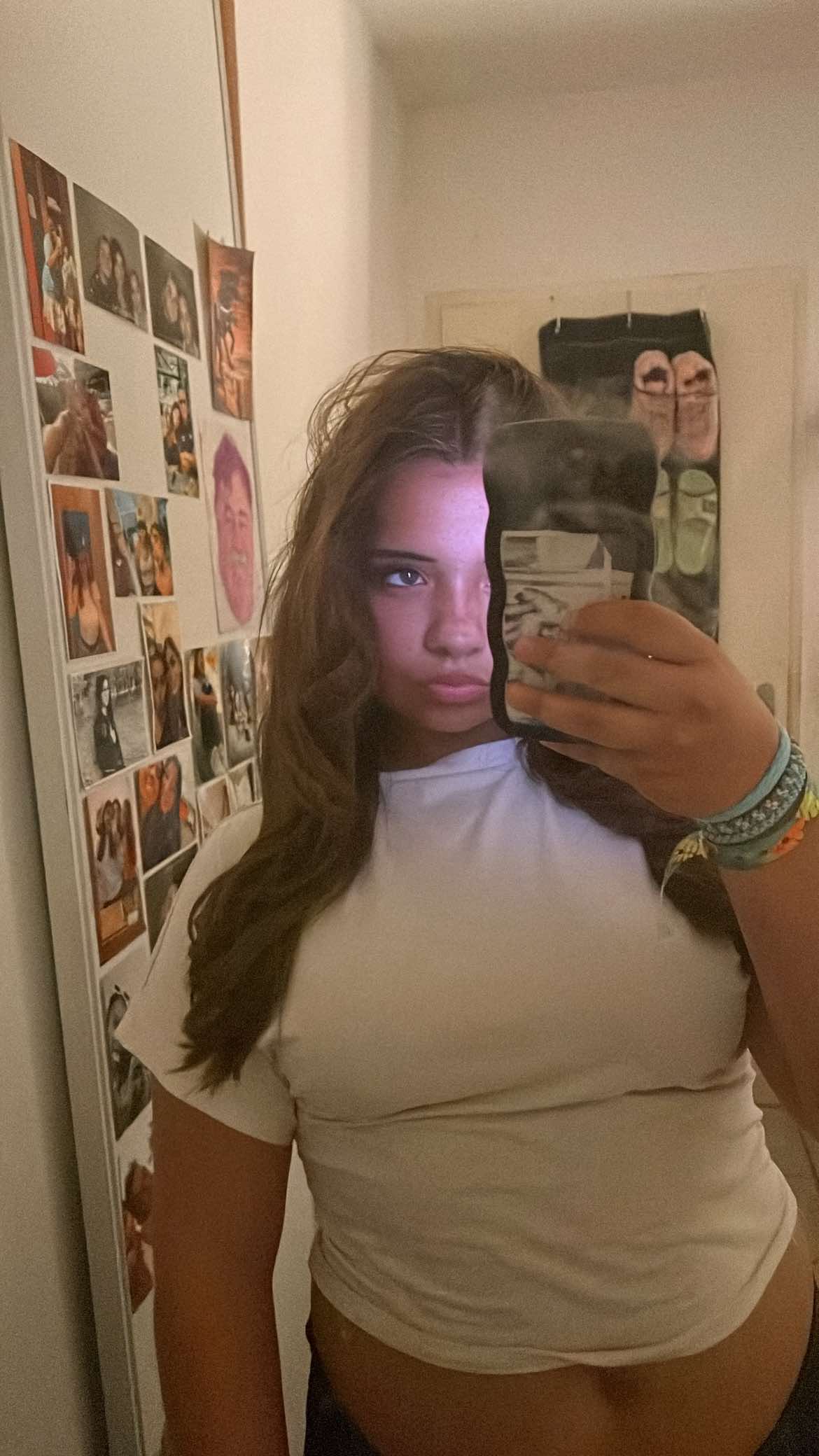 @𝔐𝔦𝒩𝔦 ᐯⁱʳṳς🦠🤐