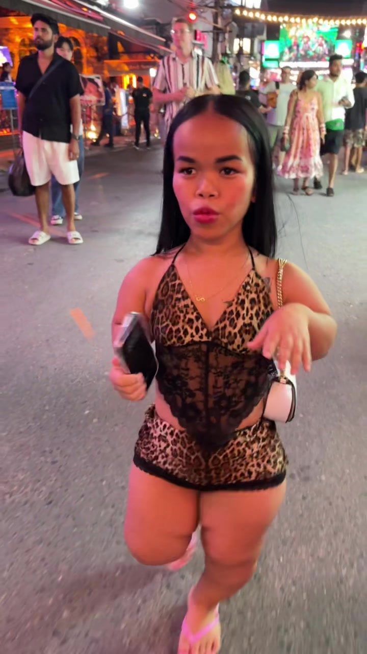 @Lilly Midget