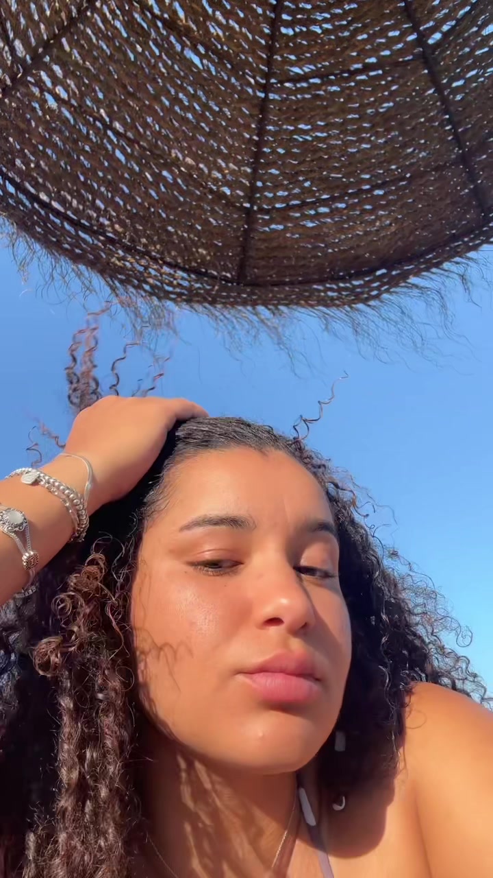 @angelina.mayers