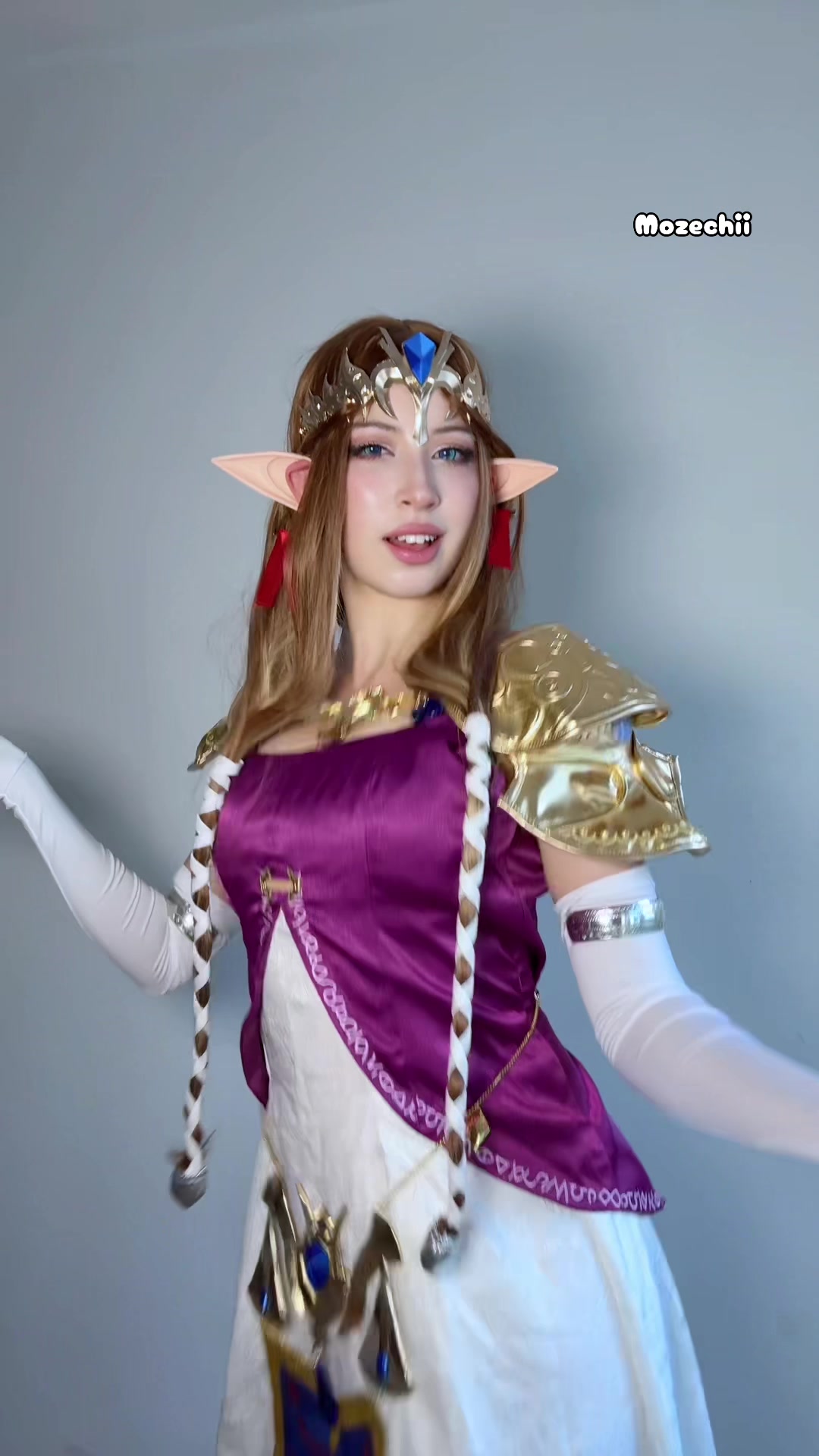 @Mozechii