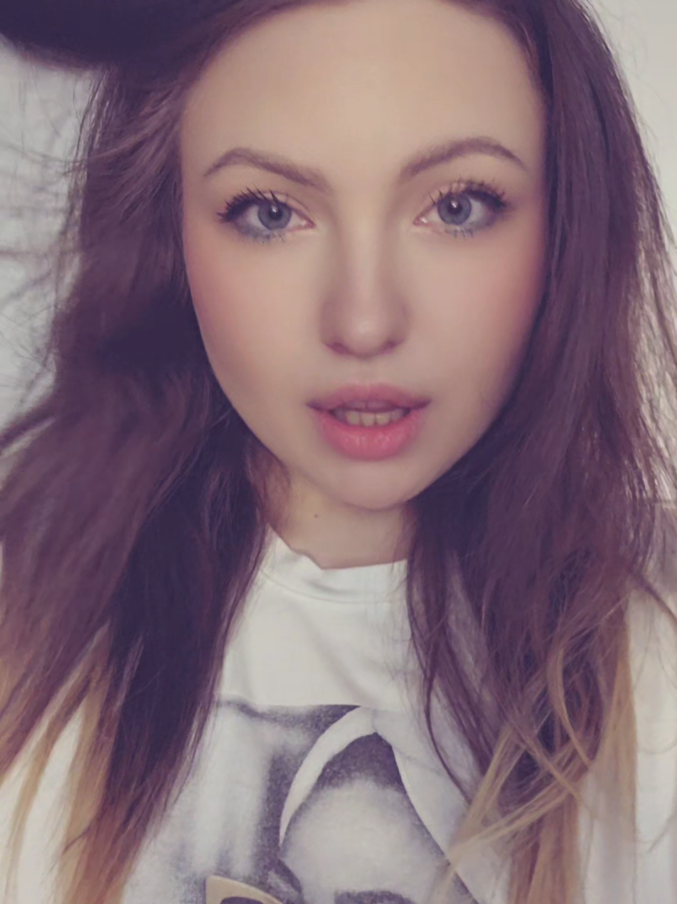 @Monika Mikoo💋