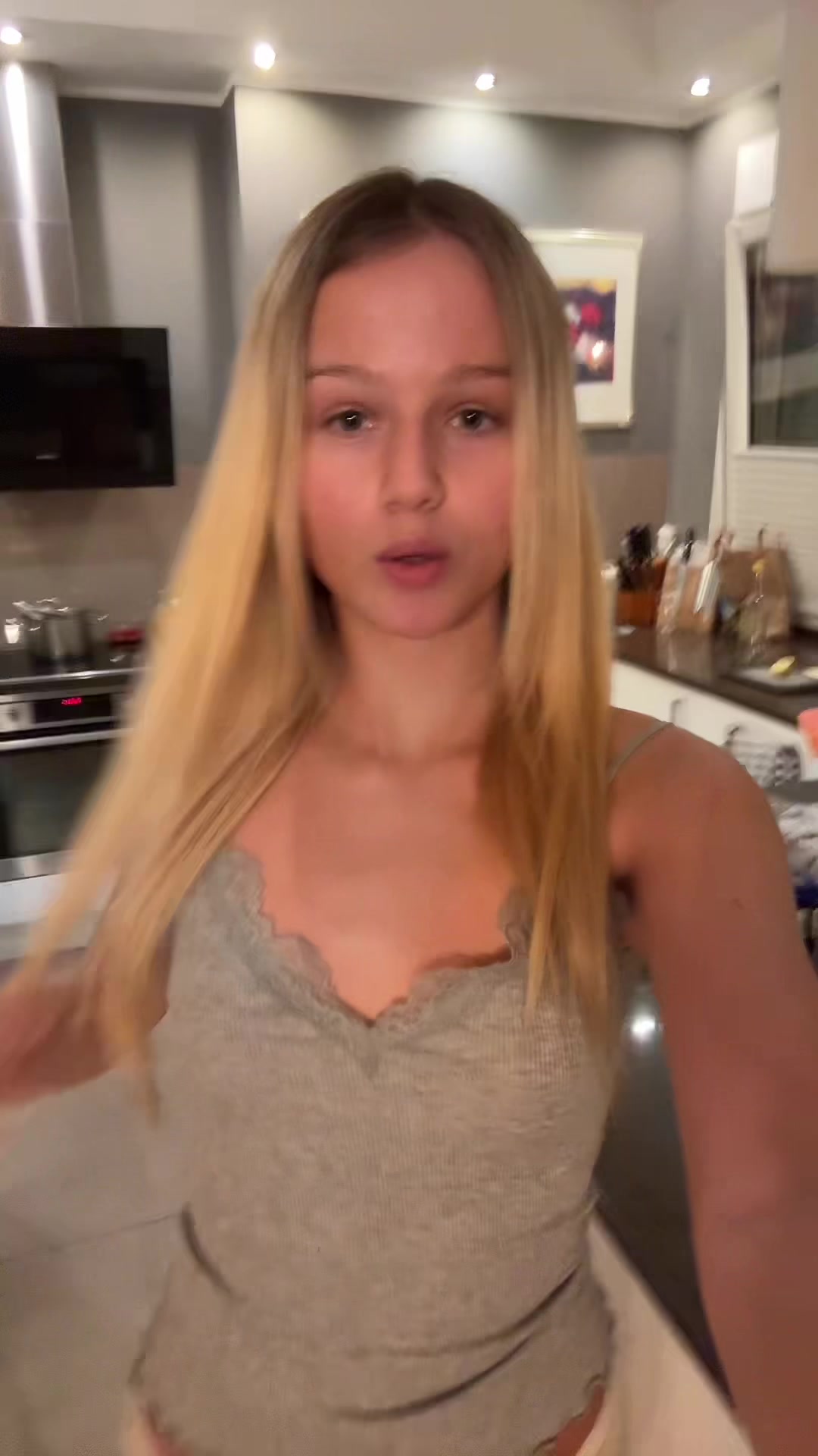 @sophie