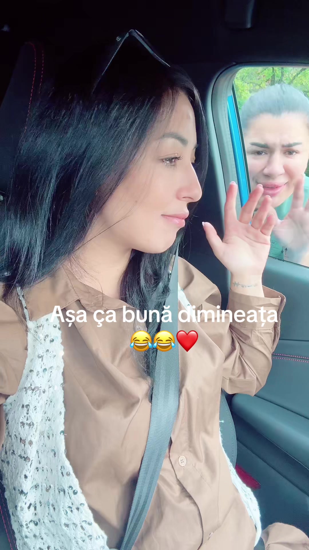 @Iulia