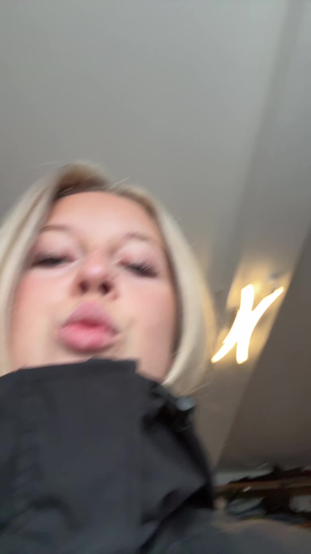 @emelyerdbeer⛓️💥🍓