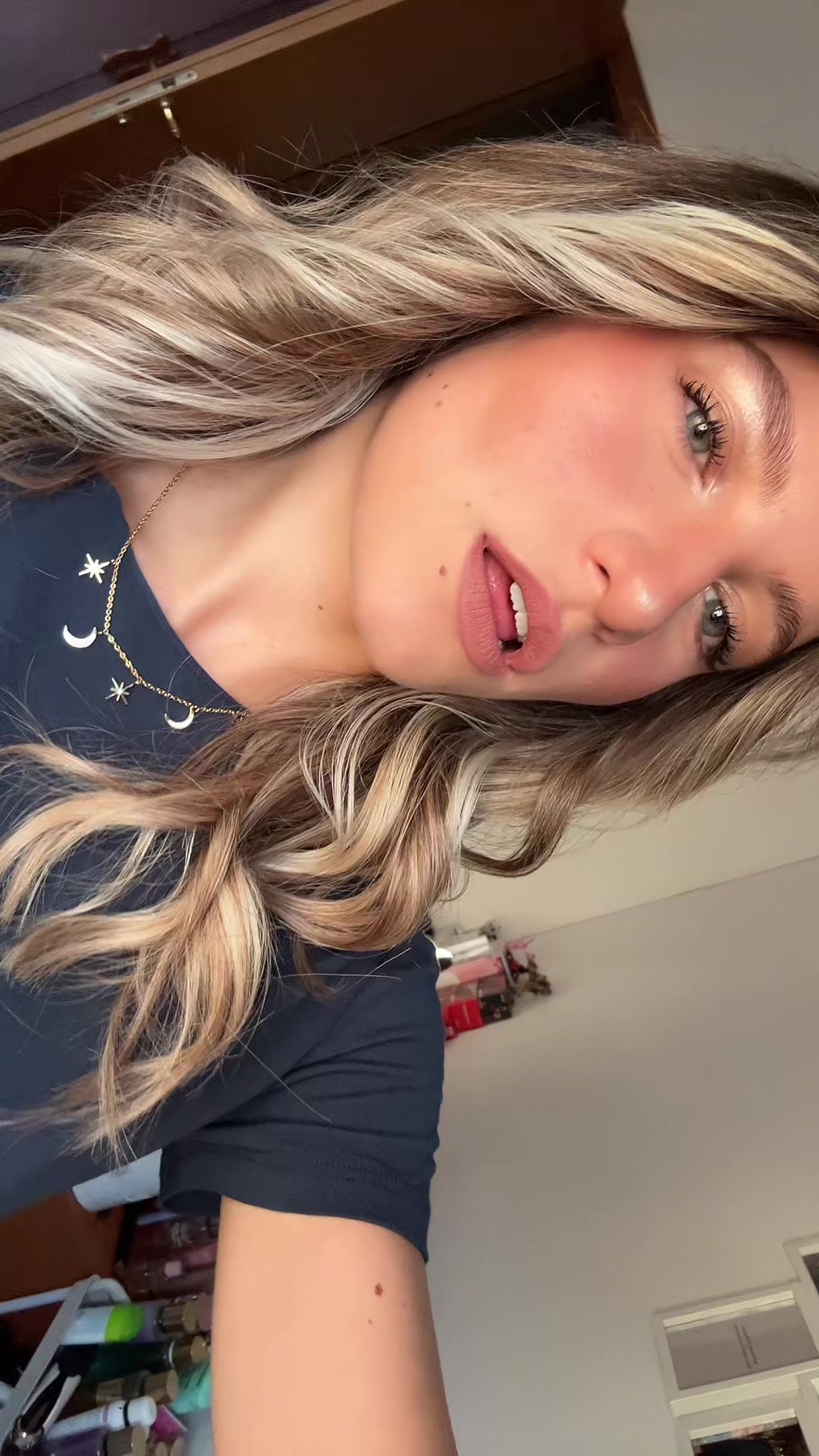 @chiara⧗ ⎊