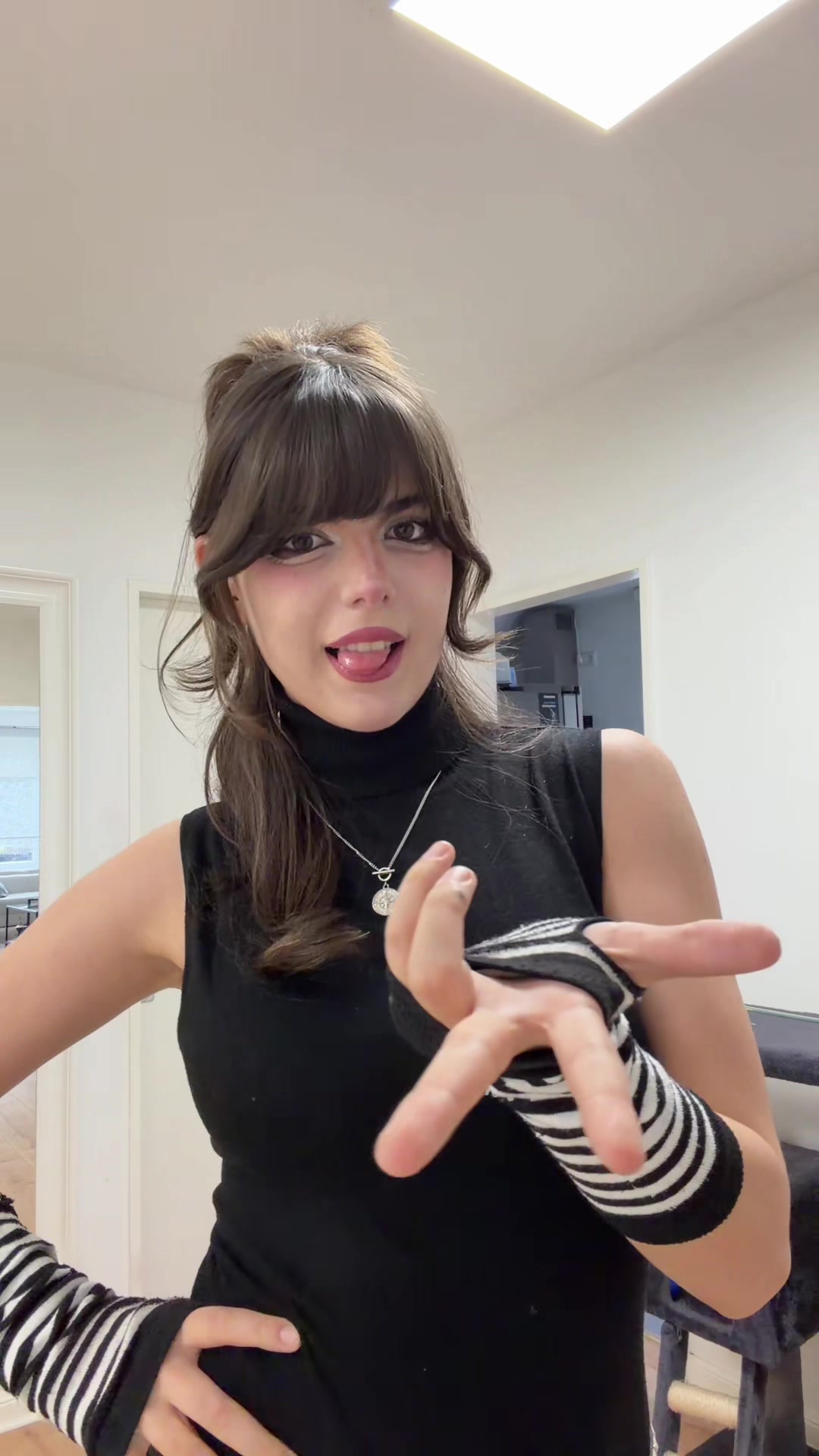 @𝐄𝐬𝐭𝐞𝐤𝐢𝐢𝐢𝐧