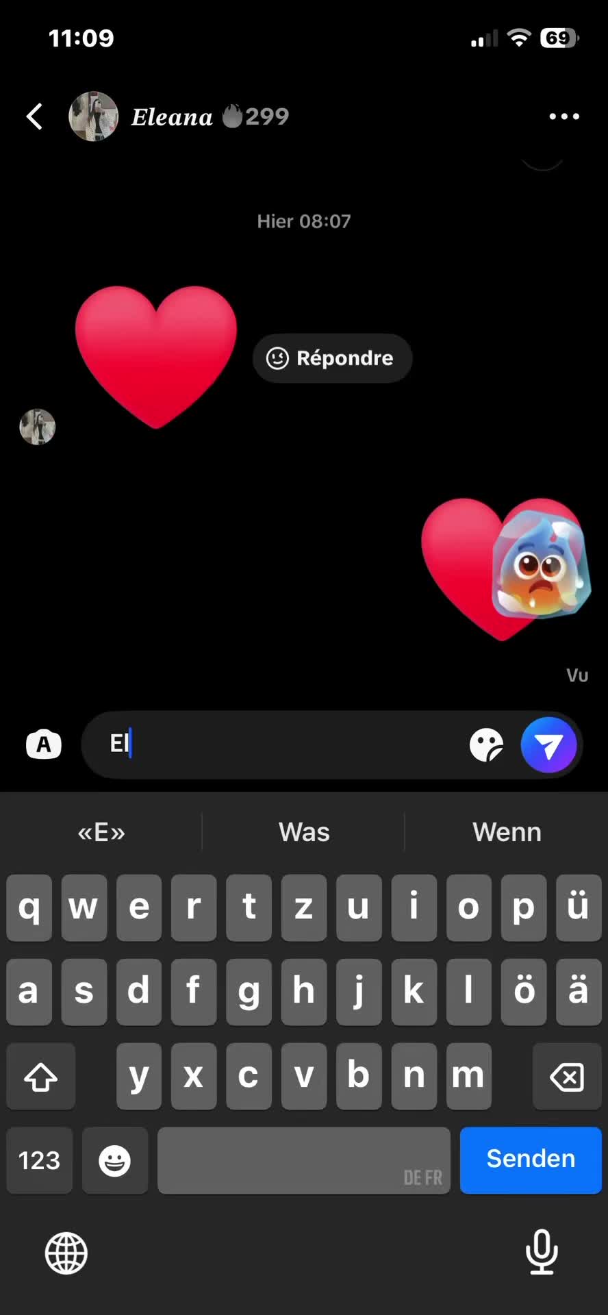 @𝟗.
