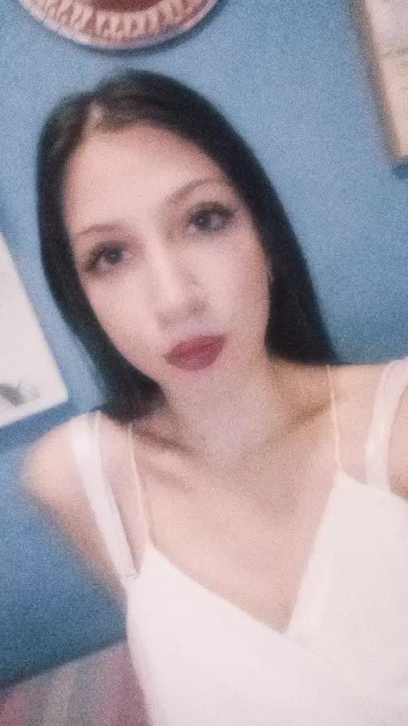 @Flo💜👸🏼