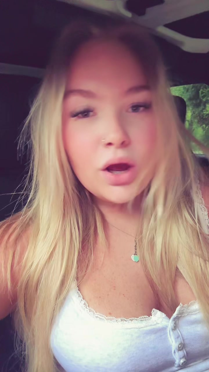 @aubri<3