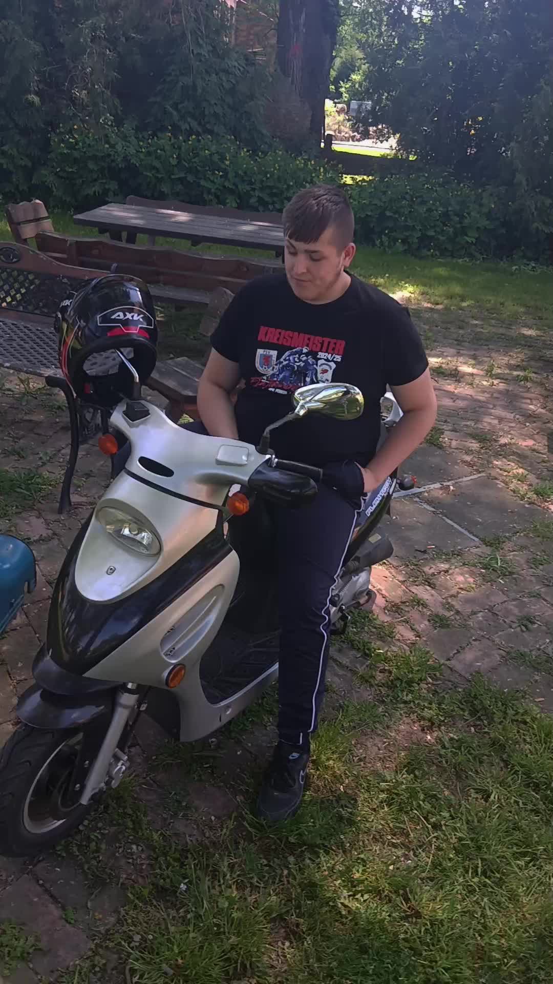 @Kr50_Maximilian