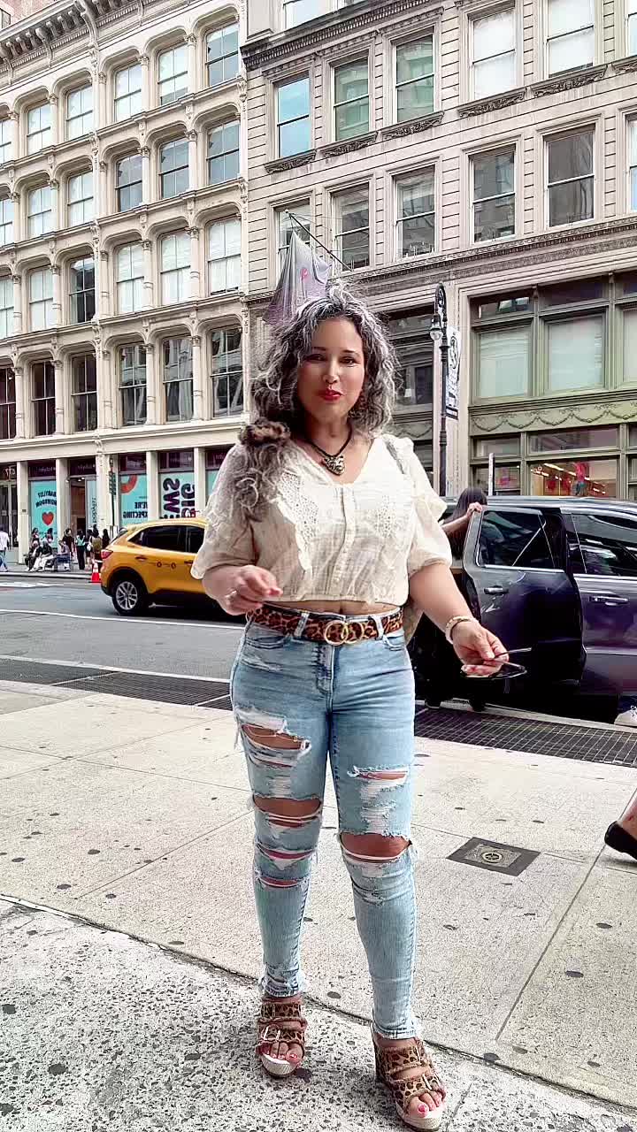 @Yerlena Bella