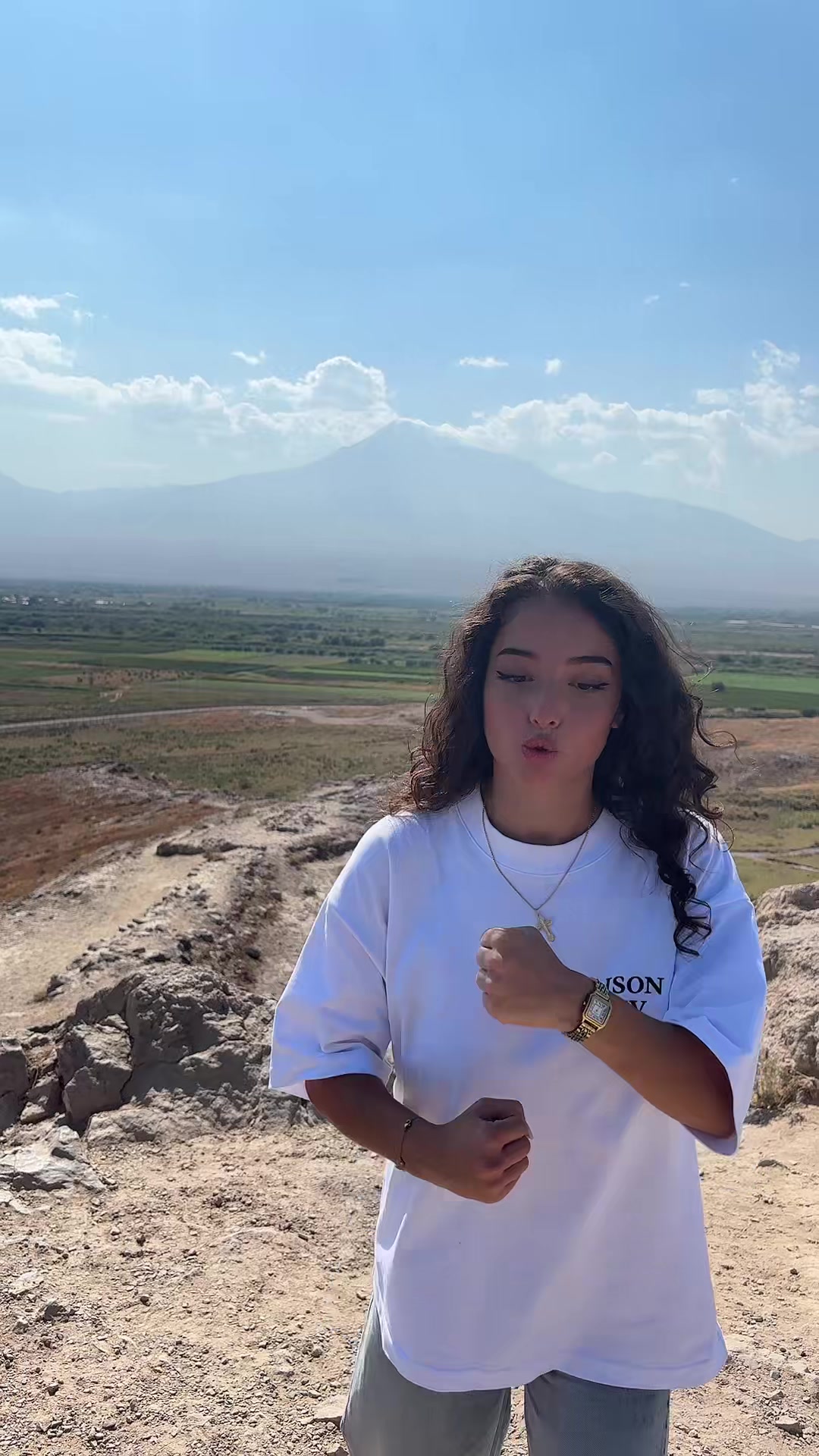 @kalachian 🇦🇲🇱🇧