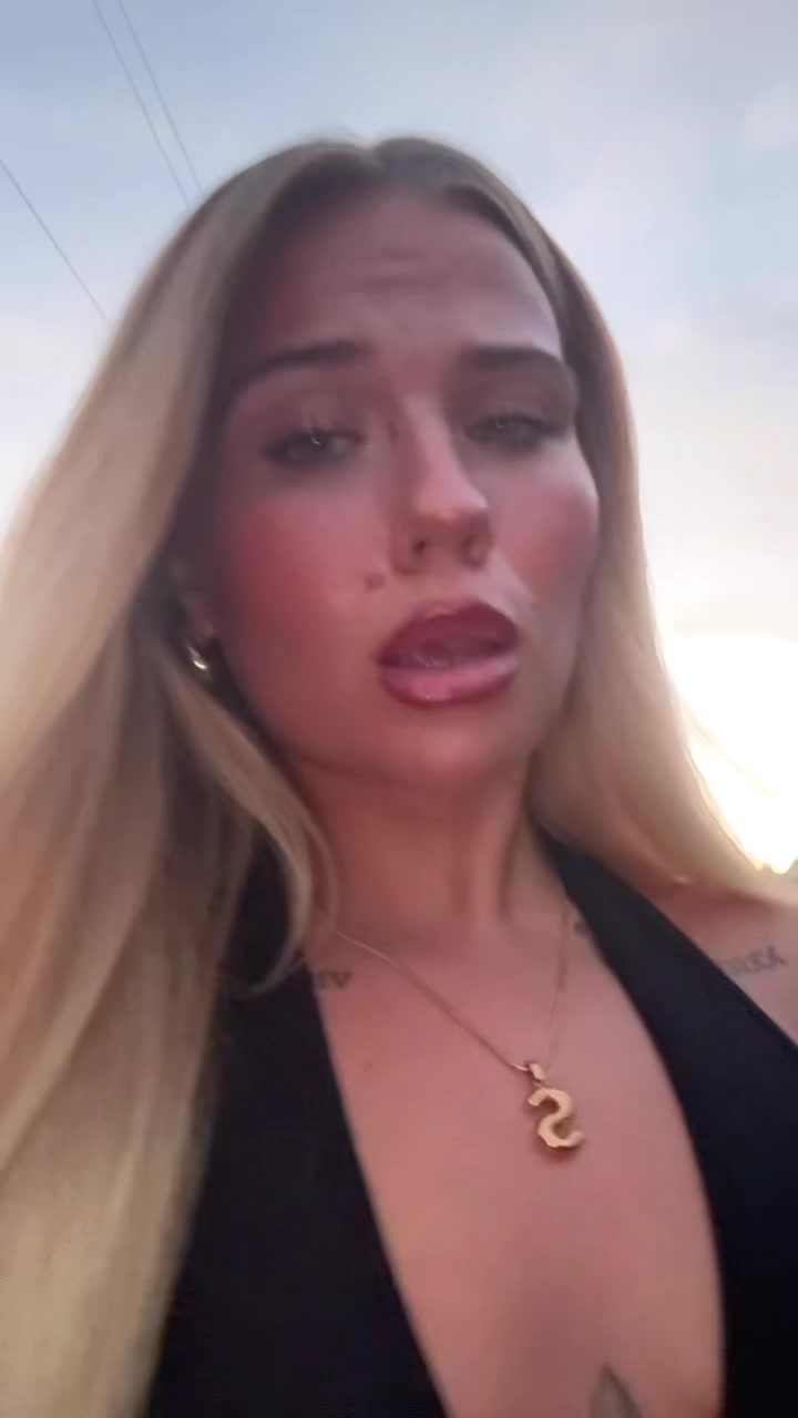 @Sophiecooke77
