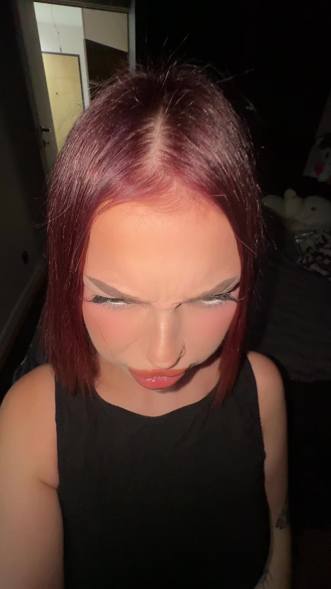 @🥵
