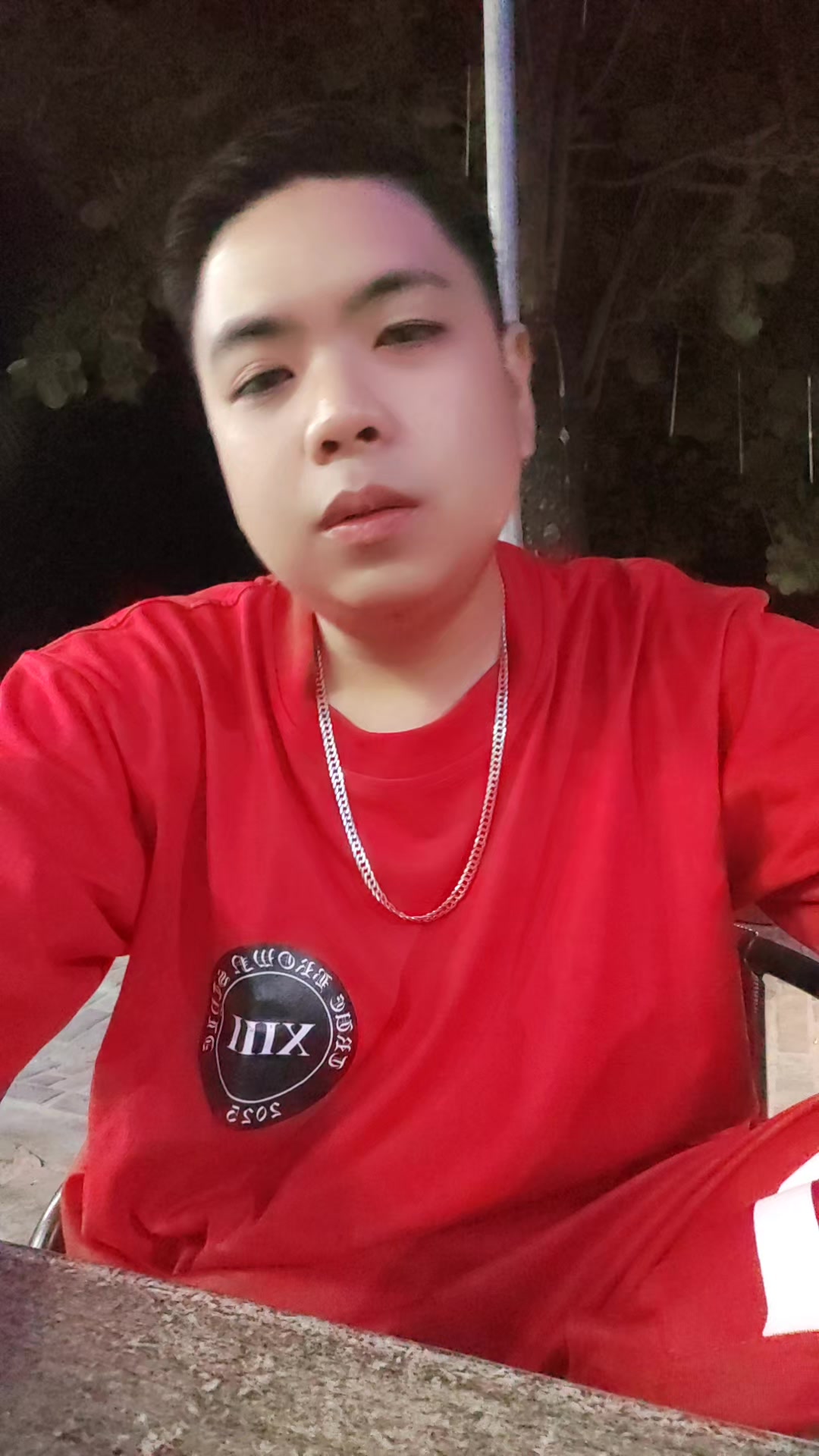 @ARJ🤍