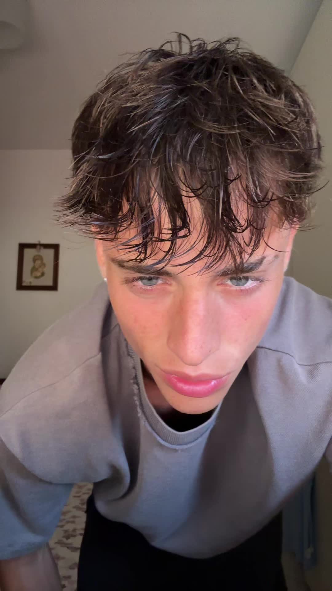 @𝑨 𝑳 𝑬 ♛