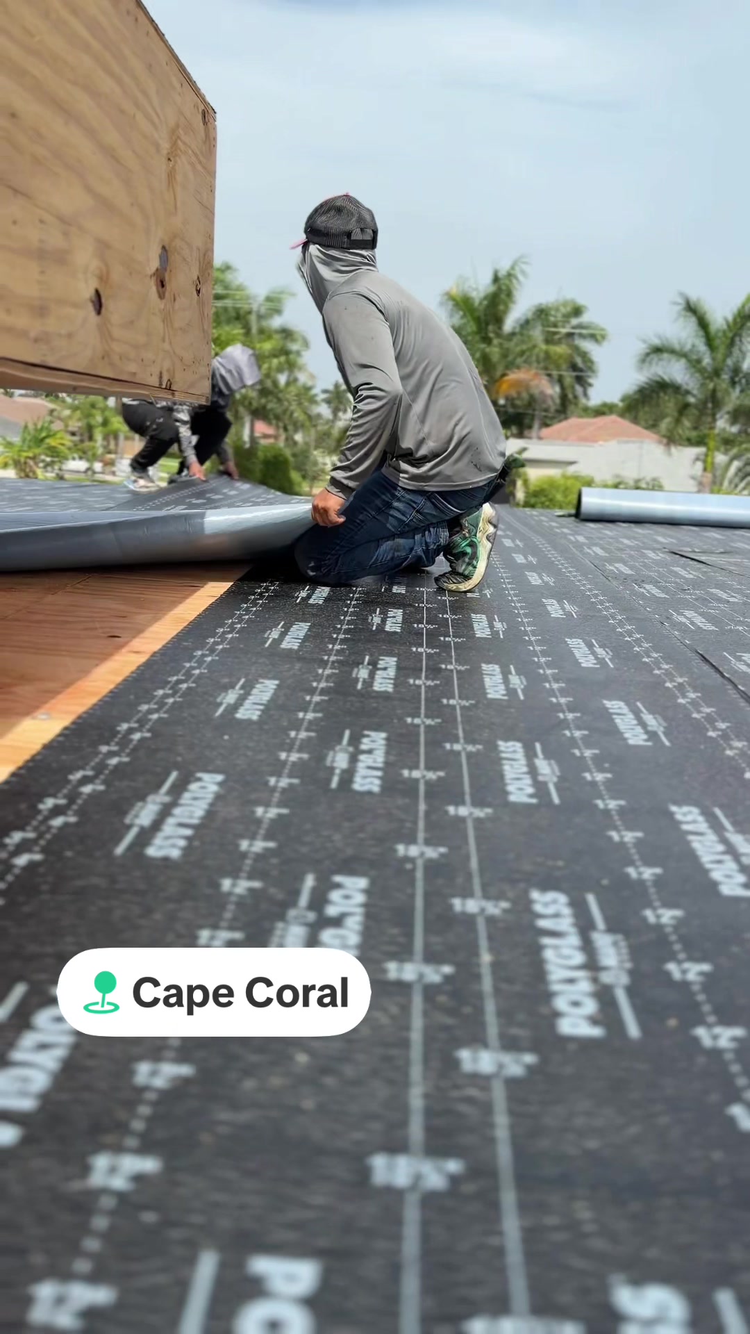 @Hustle Roofing