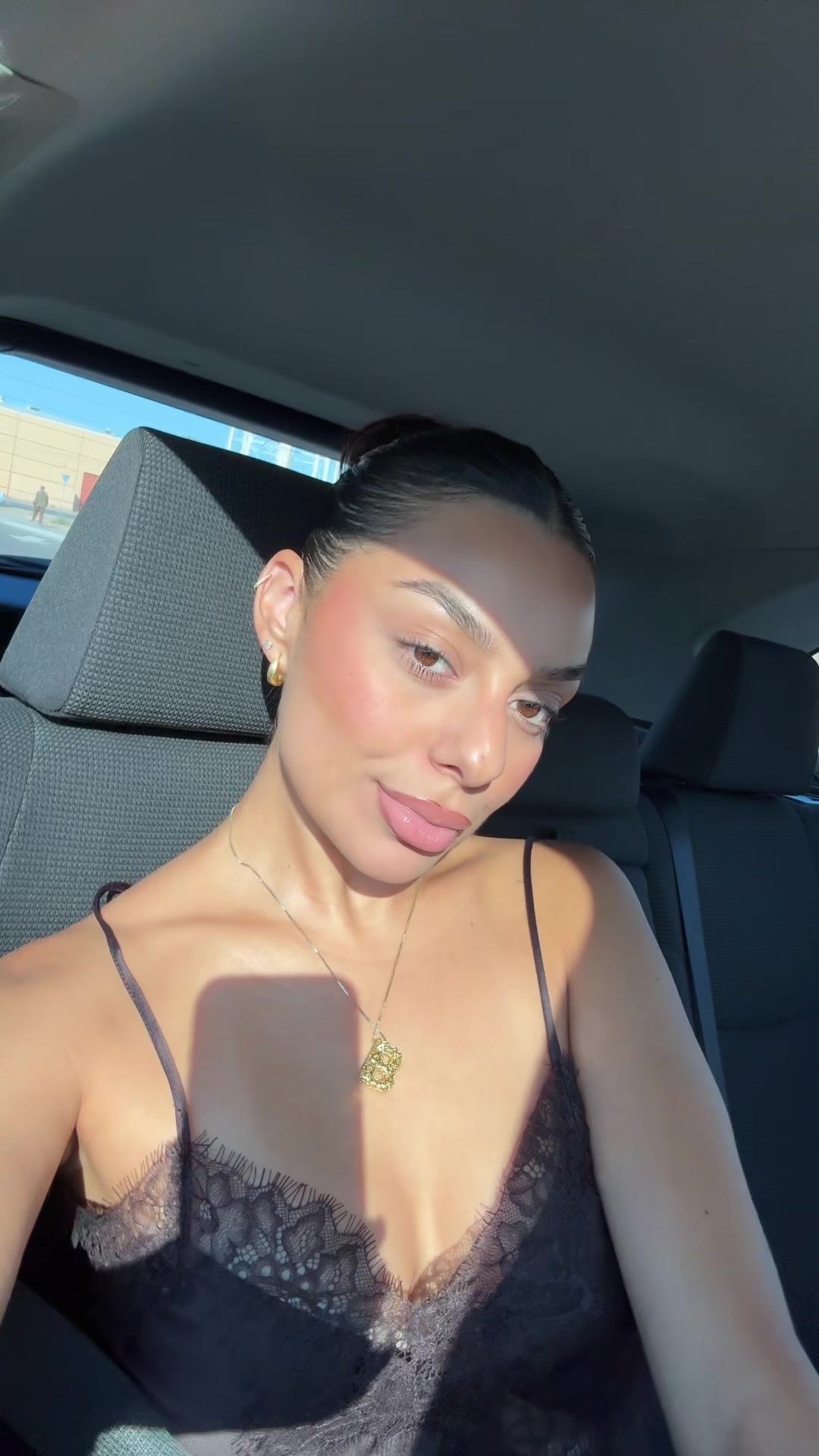 @Isabella🤎✨