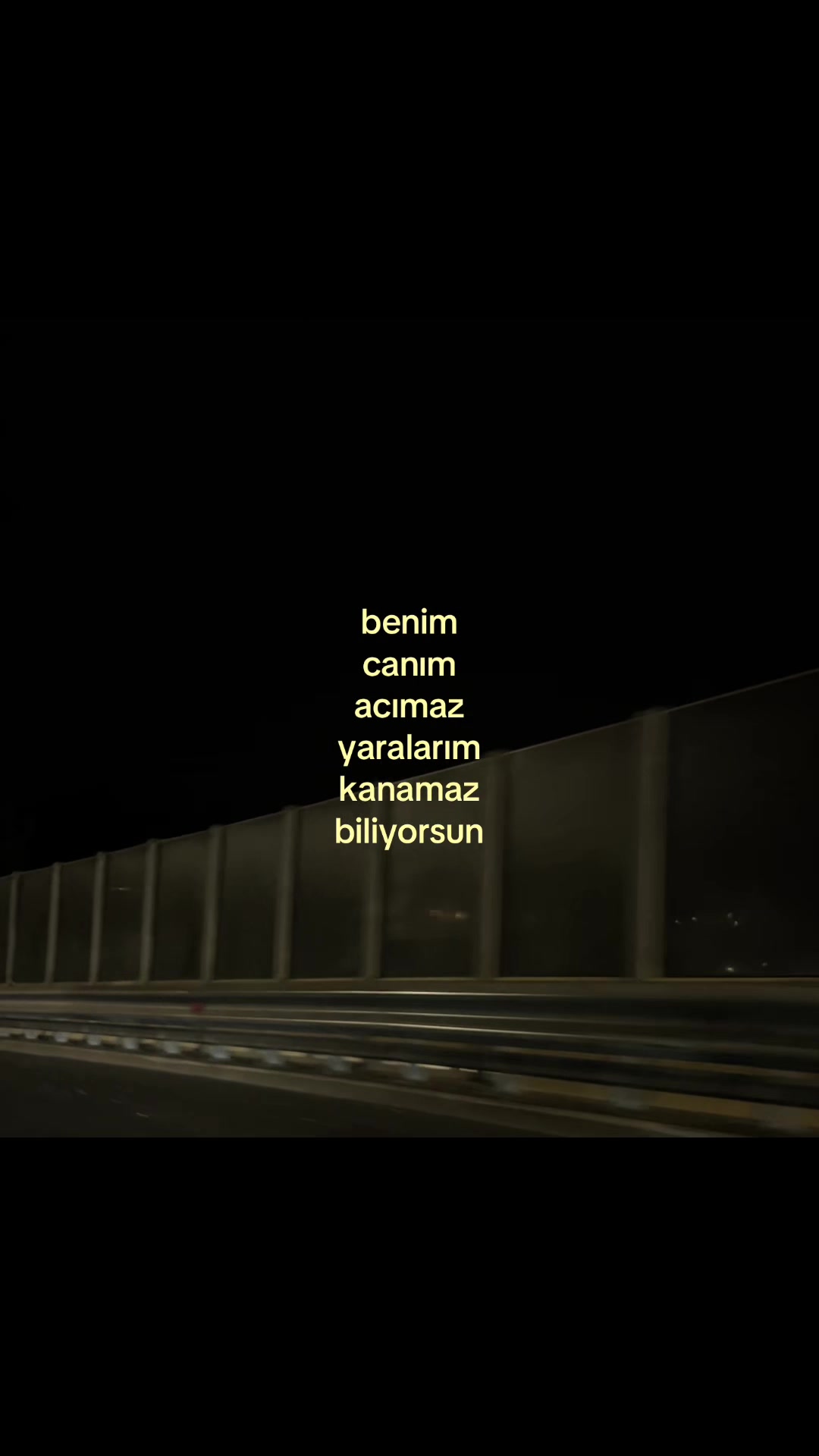 @ℰ.