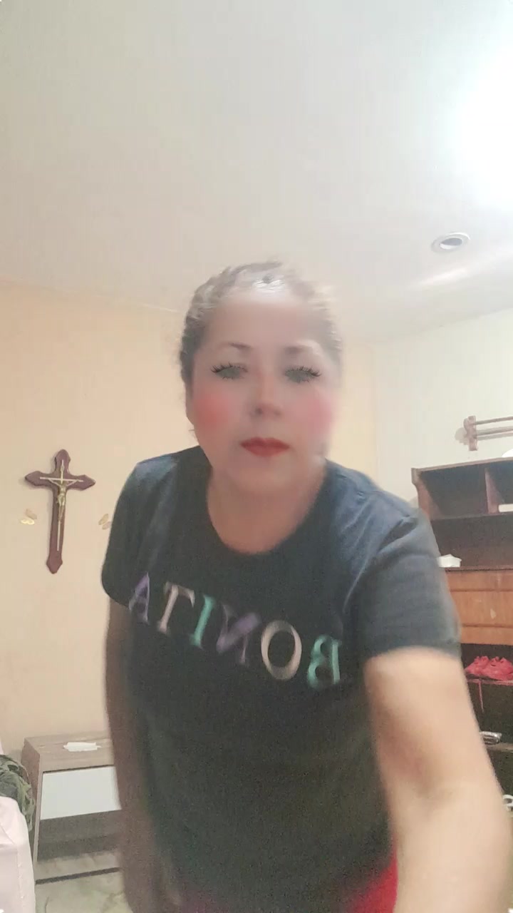 @lupita linda