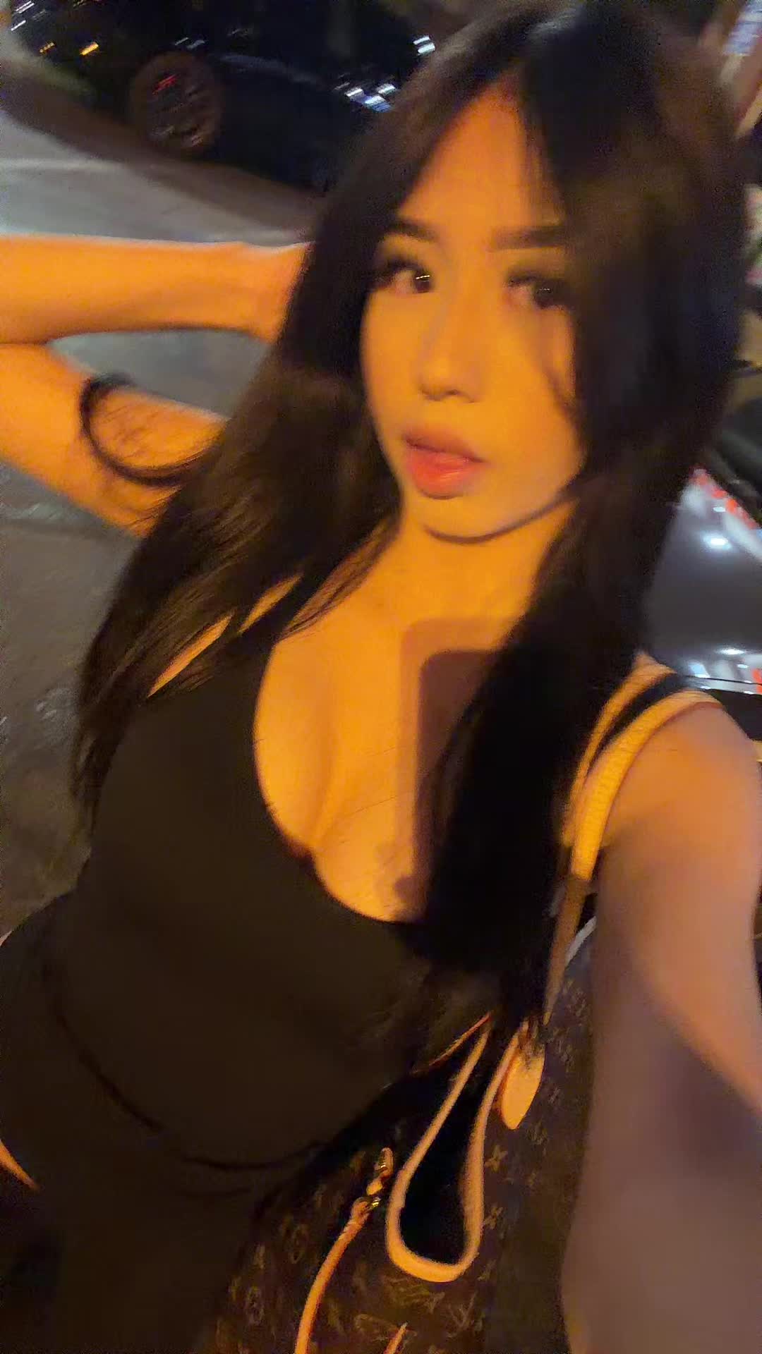@mia ⊹ ˖ Ი𐑼
