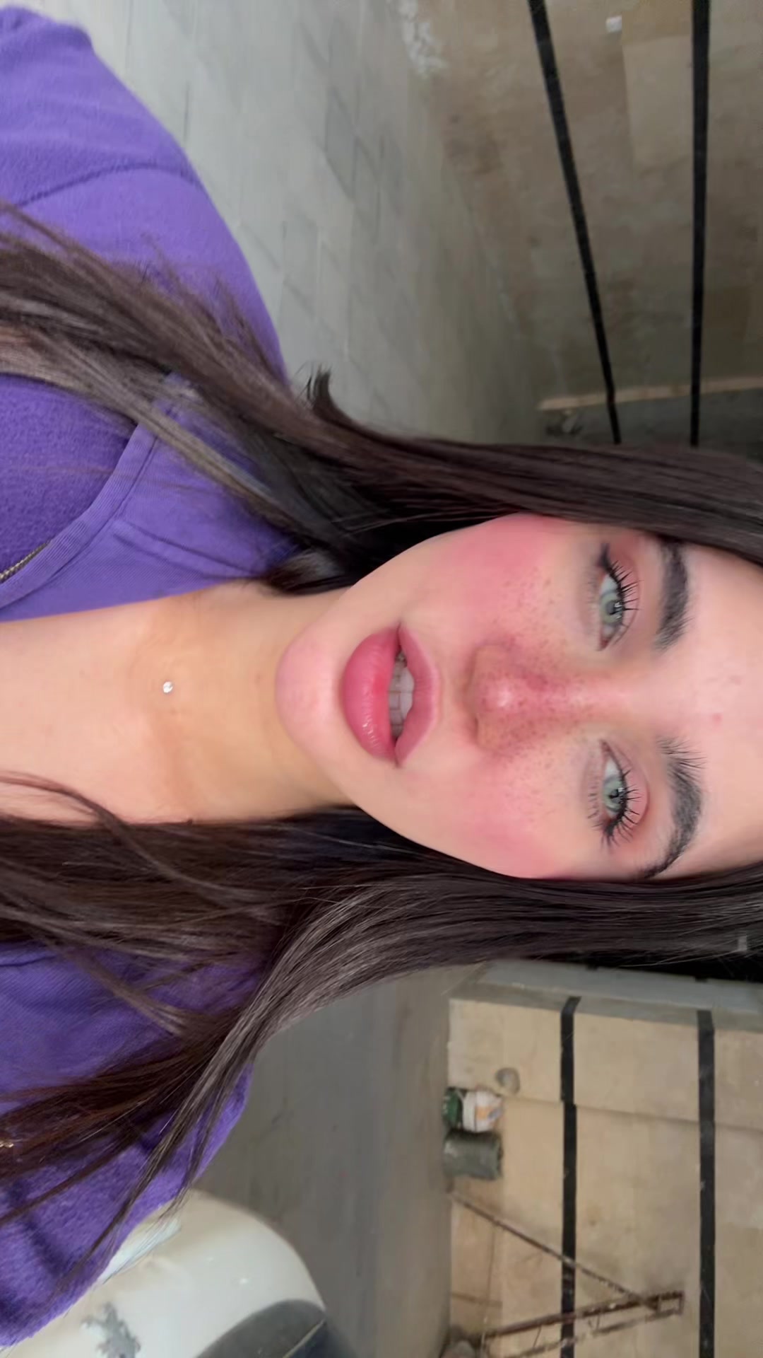@hwnizb
