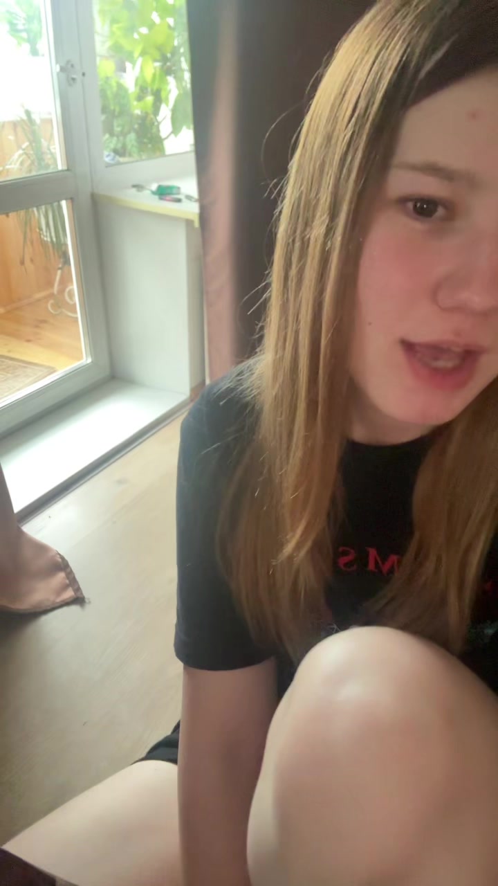 @соня кисс