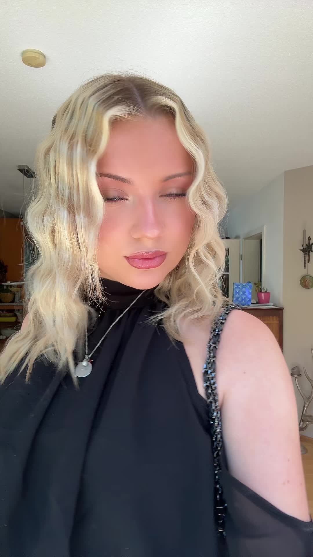 @𝐋𝐚𝐫𝐚