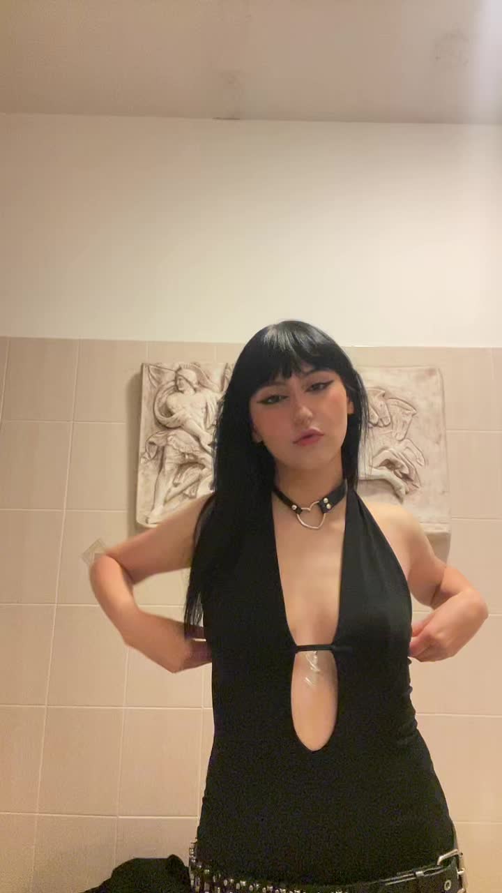 @emm