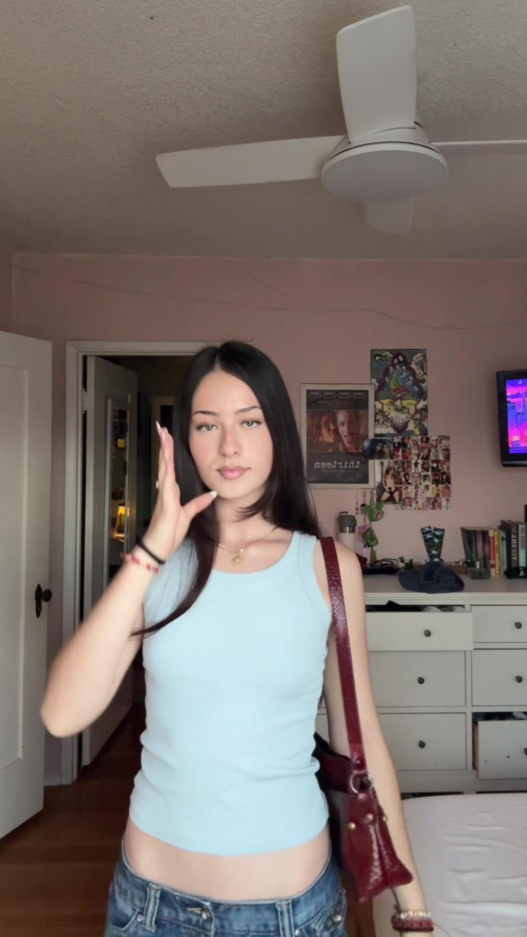 @Clara