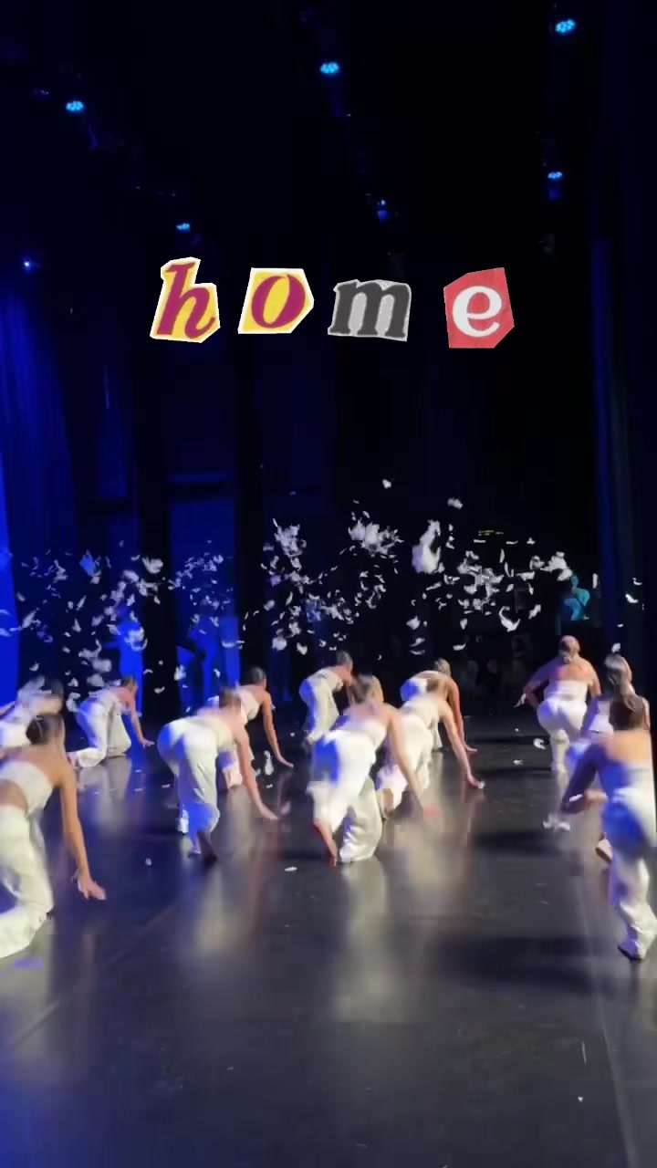 @Queen’s Comp Dance Team