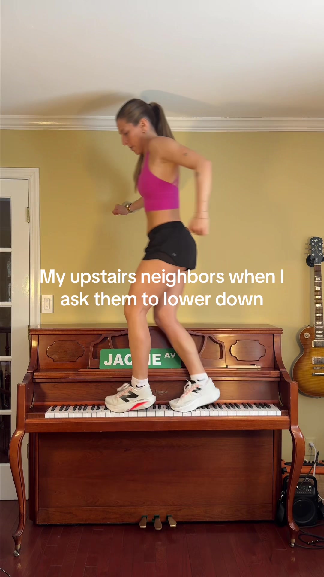 @JACKIE🤠