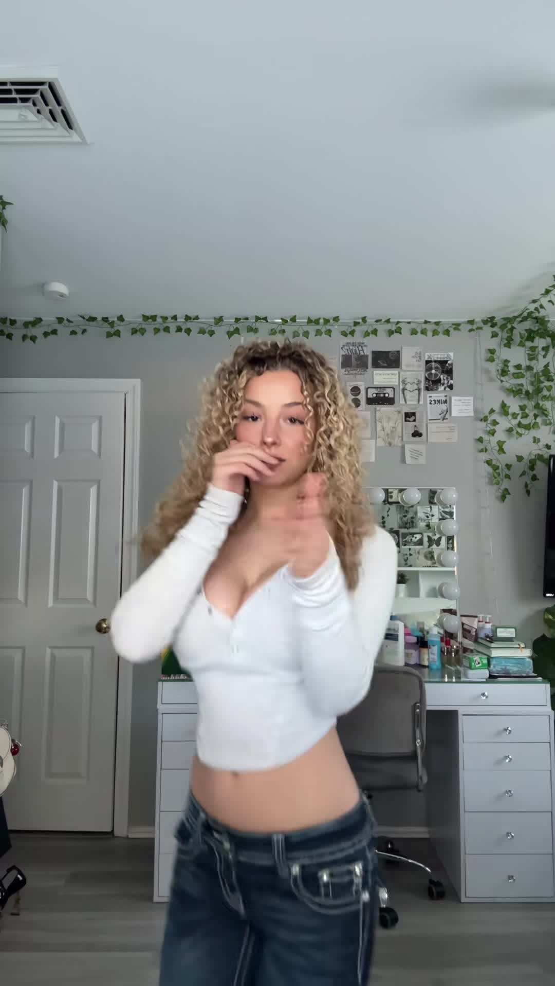 @taohmg69696630