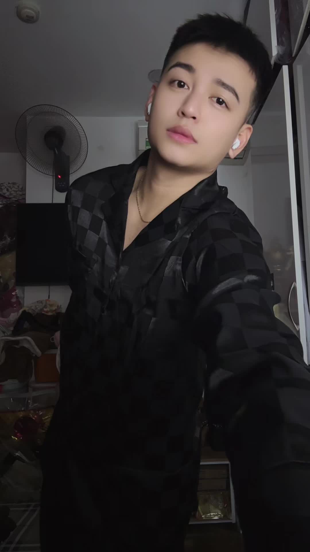 @🇻🇳Ch&uacute; B&eacute; B&aacute;n Xe🇻🇳