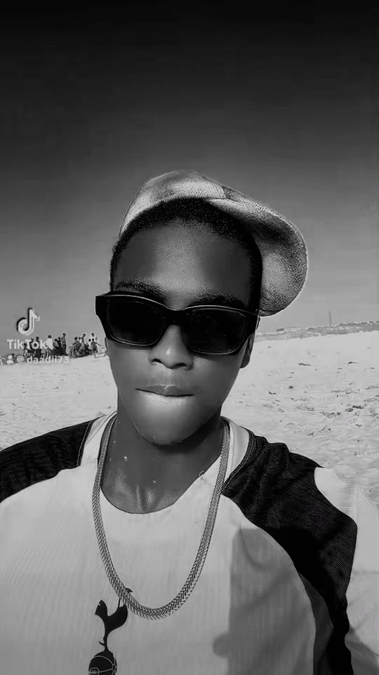 @𝗣𝗮𝗽𝗲𝘂𝗵 DÉV🇸🇳🇲🇷🇲🇷