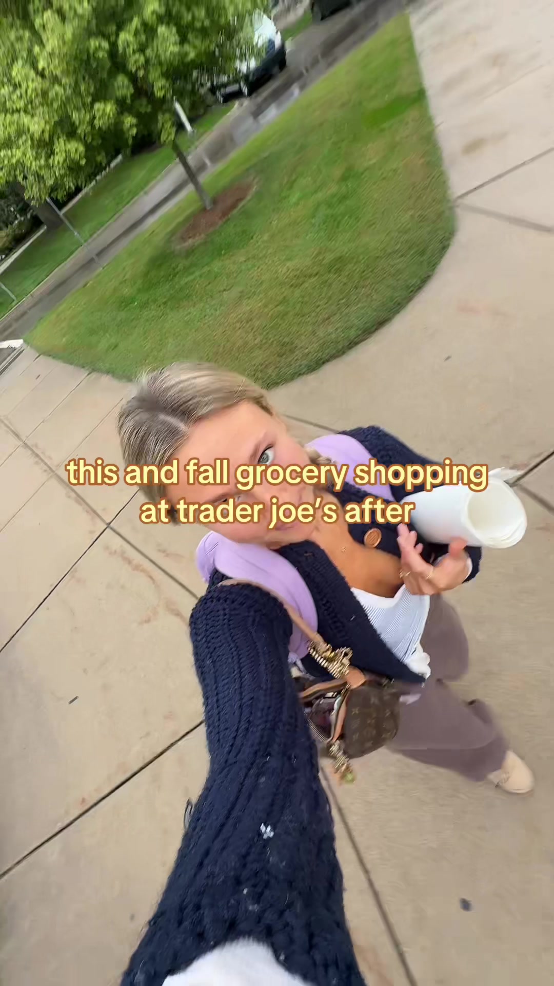 @liz g