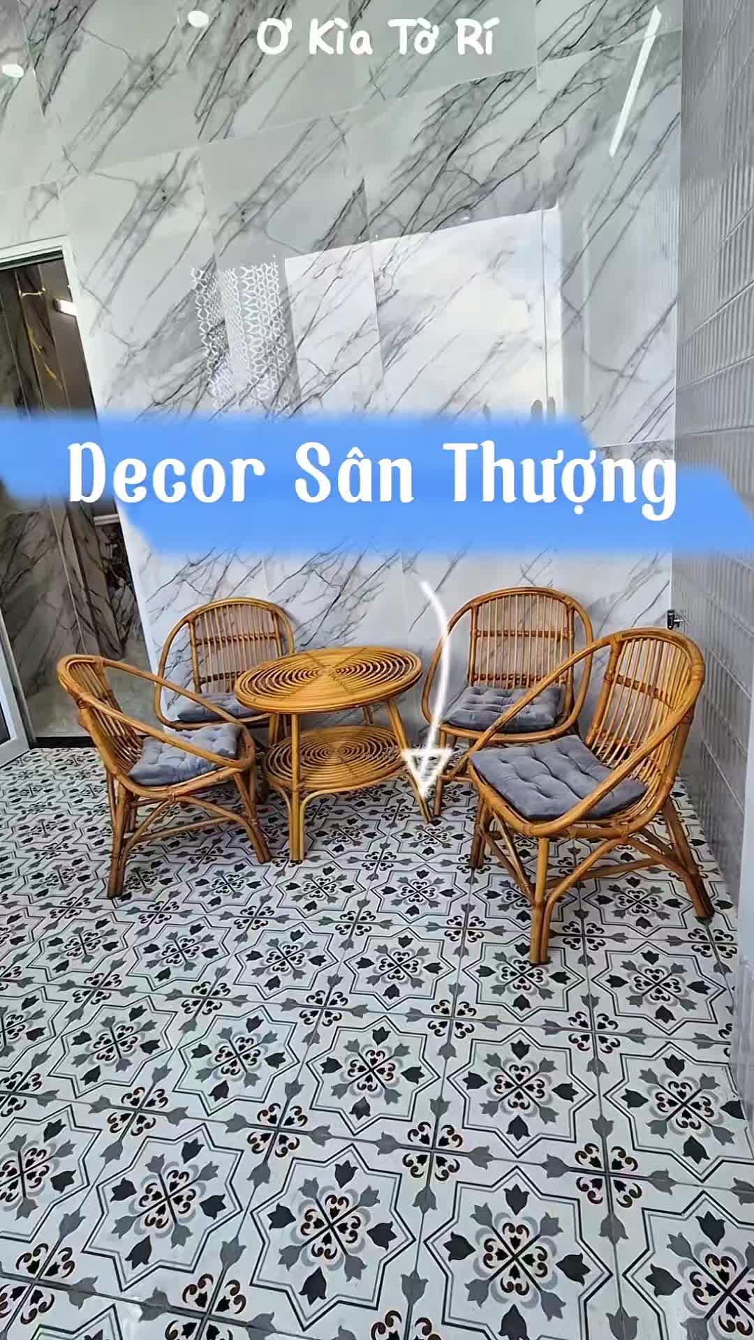 @Ơ Kìa Tờ Rí