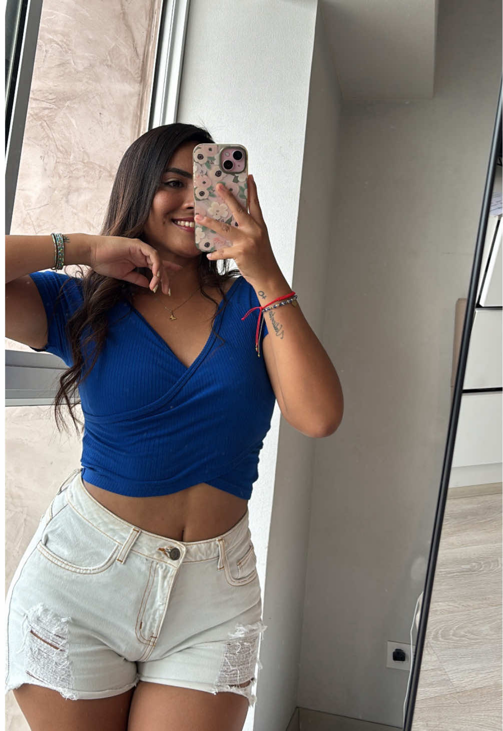 @Khaterine Andrea 🦋