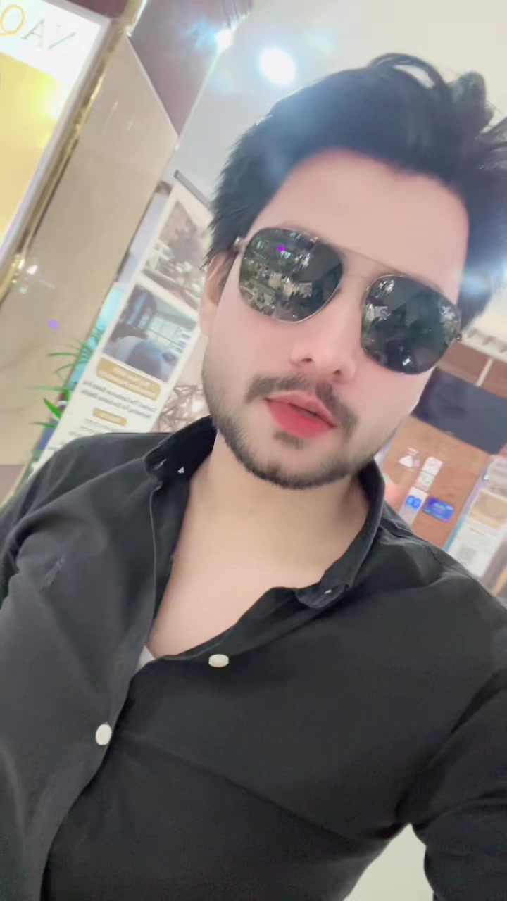 @Shoukatomer