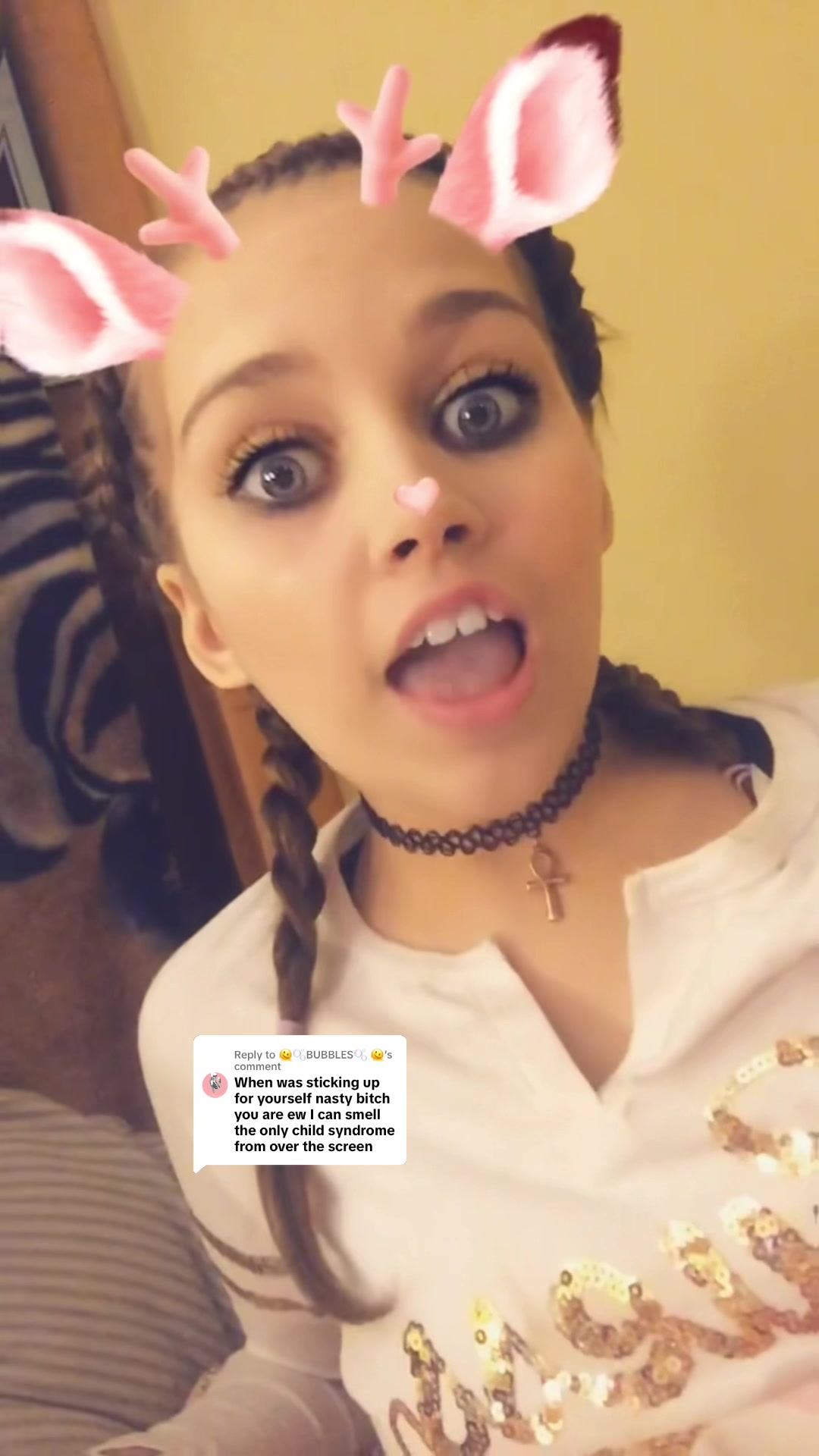 @victoriahyde_23