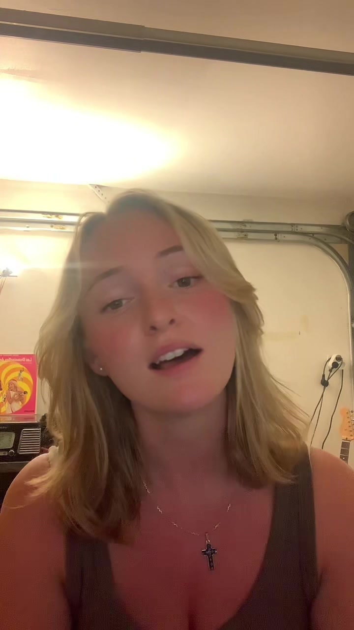 @annabrl