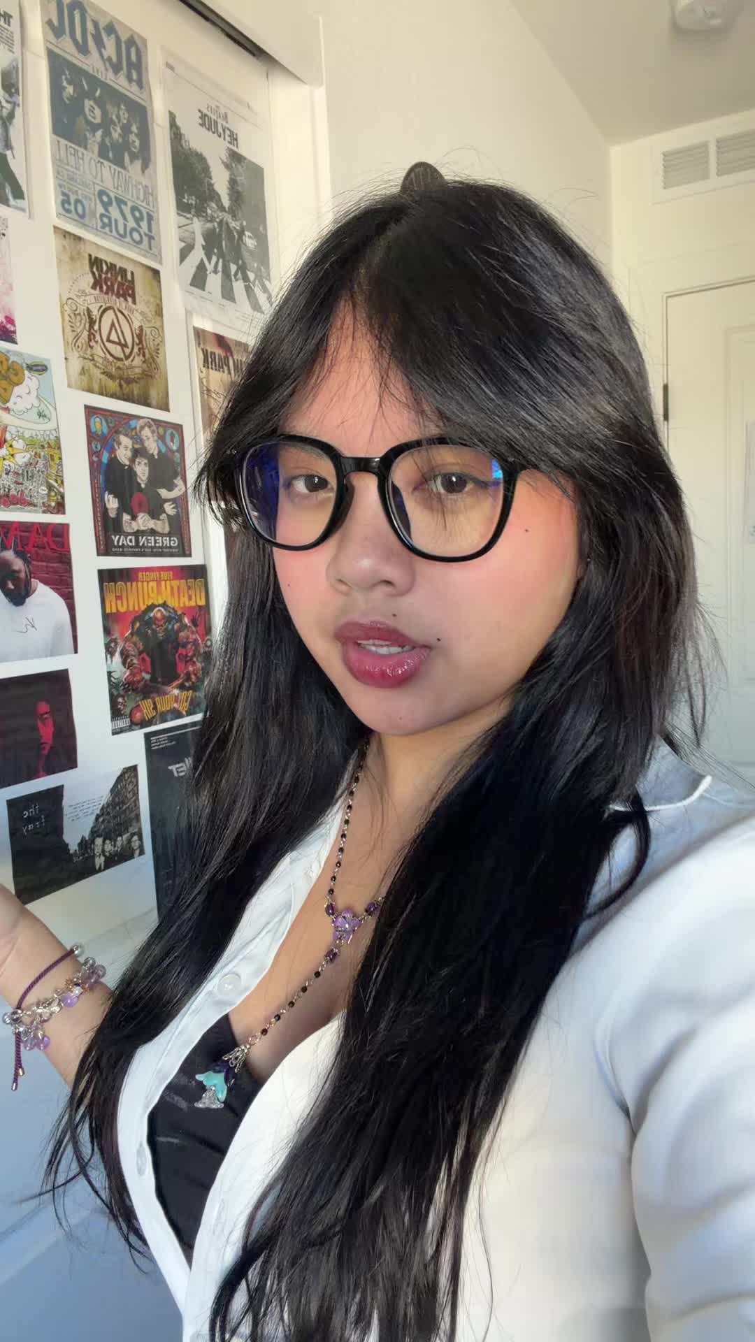 @ilovebuttcheeks